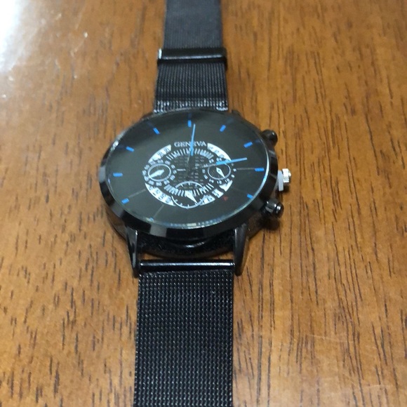 GENEVA Men's Watch Stainless Steel Calendar Sports - Picture 11 of 13